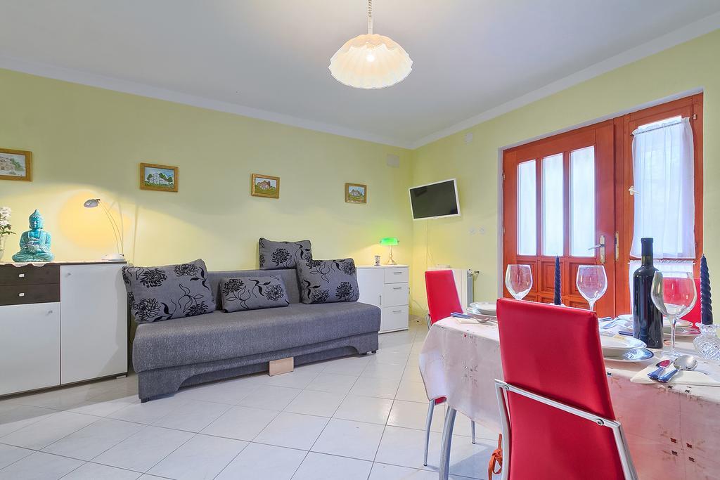 Apartments Valoda Nedeščina المظهر الخارجي الصورة