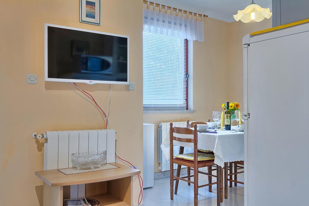 Apartments Valoda Nedeščina المظهر الخارجي الصورة