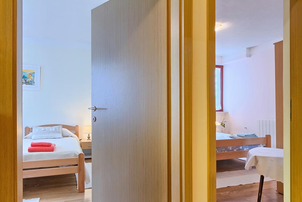 Apartments Valoda Nedeščina المظهر الخارجي الصورة