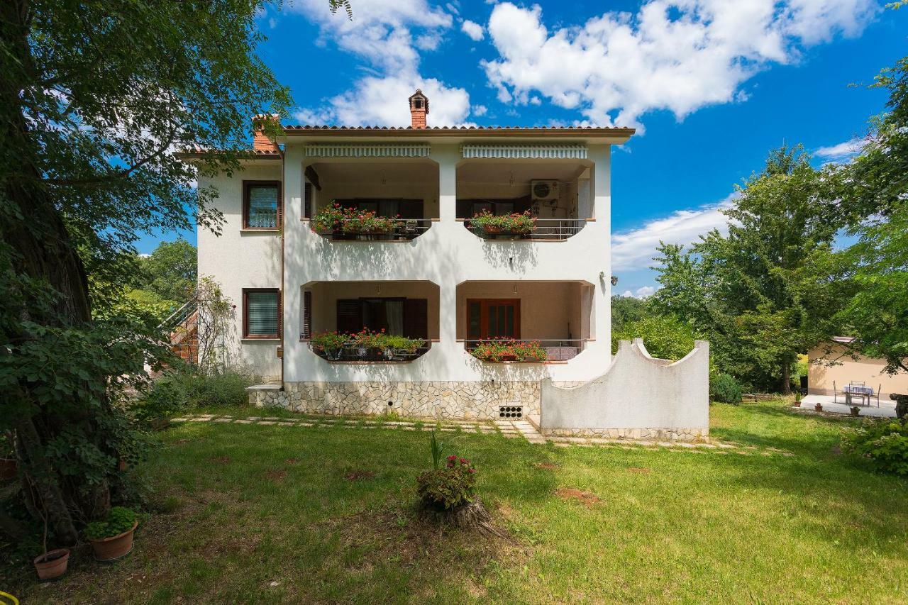 Apartments Valoda Nedeščina المظهر الخارجي الصورة