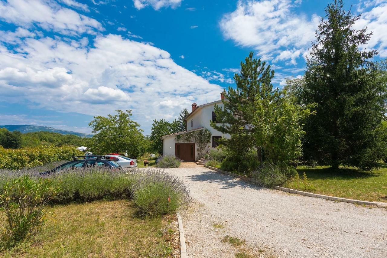 Apartments Valoda Nedeščina المظهر الخارجي الصورة